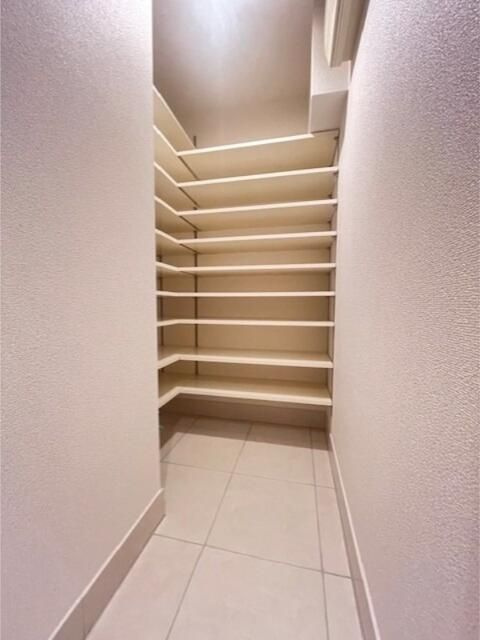 ウエストパークタワー池袋の玄関