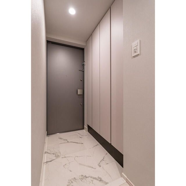 Ｍ－ＲＥＳＩＤＥＮＣＥ新江古田の玄関