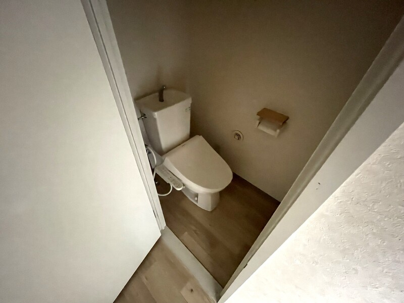 川崎市多摩区菅稲田堤１丁目の賃貸マンションのトイレ