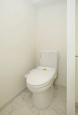 【トイレ】 | ヴォーガコルテ東新宿 | トイレです。