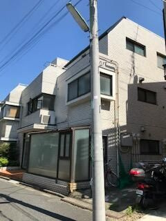 メゾンドルエラの外観