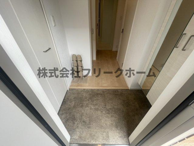 小金井市東町４丁目の一戸建てのエントランス