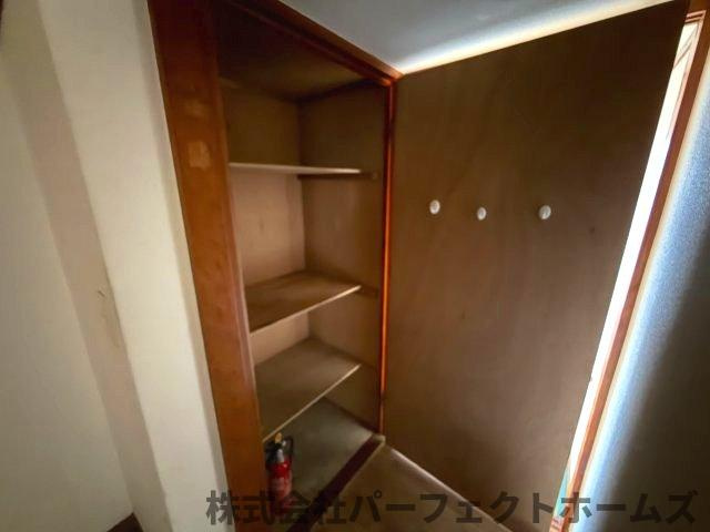 釈尊寺第一住宅第14号棟の収納|大きなものも収納できそうです