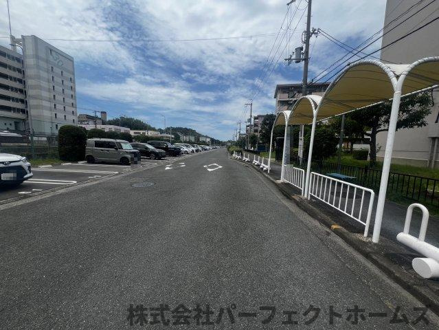釈尊寺第一住宅第14号棟の周辺