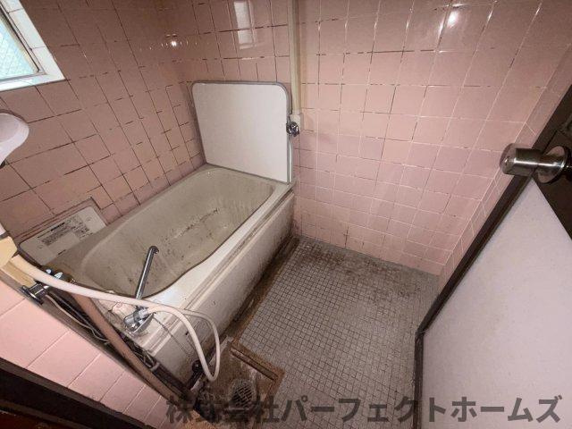 釈尊寺第一住宅第14号棟の浴室|お風呂で日々の疲れを落としましょう