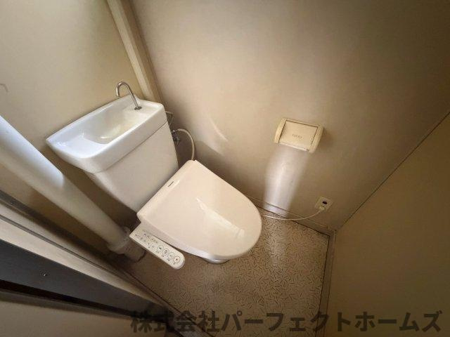 釈尊寺第一住宅第14号棟のトイレ|コンパクトで使いやすいトイレです