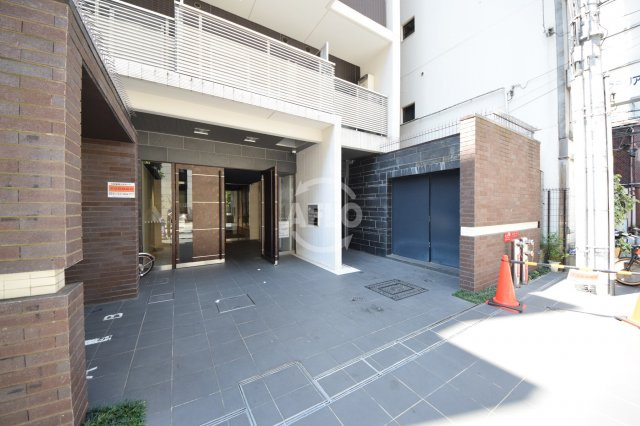 プレサンスNEO心斎橋のエントランス|プレサンスNEO心斎橋　エントランス