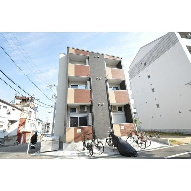 大阪市淀川区西三国４丁目のアパート