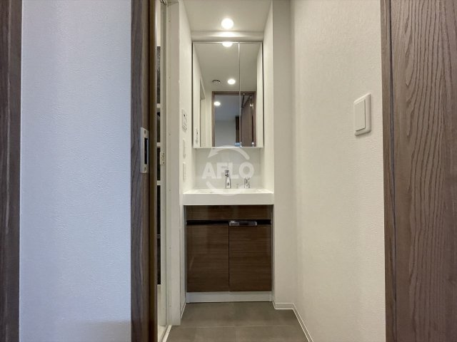 ルネフラッツ谷町四丁目の洗面所|ルネフラッツ谷町四丁目　洗面脱衣所