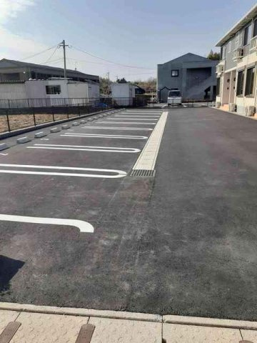 プリムヴェール　Ⅰの駐車場|駐車場に車を止められます
