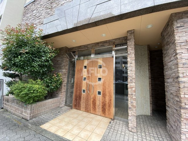 エステムコート谷町六丁目Ⅱアクティーネ　南大江小学校区のエントランス|エステムコート谷町六丁目IIアクティーネ　エントランス
