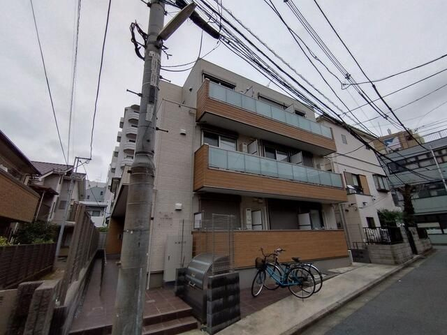 ゾンターク富士見台の外観