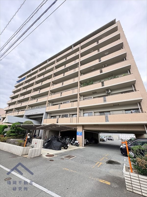 オリエントハイツ東那珂の外観
