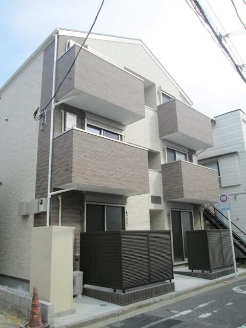 サラトガの外観
