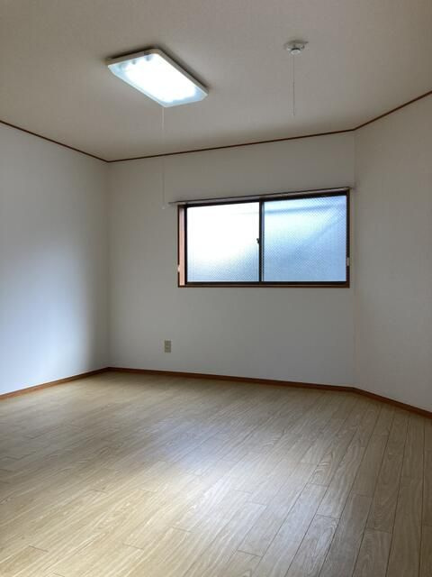 スカイエール若林の居間・リビング