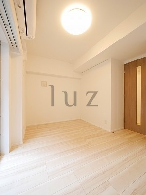 横浜市鶴見区生麦１丁目の賃貸マンションの居間・リビング|広々としたお部屋です！