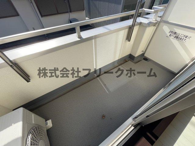 ハイツけやき七番館のバルコニー