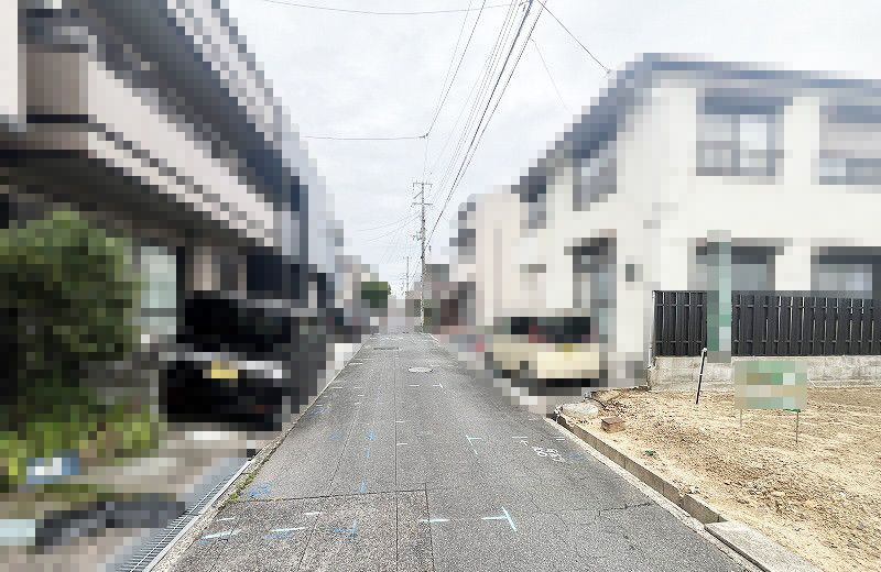 野洲市栄　売土地の前面道路含む現地写真