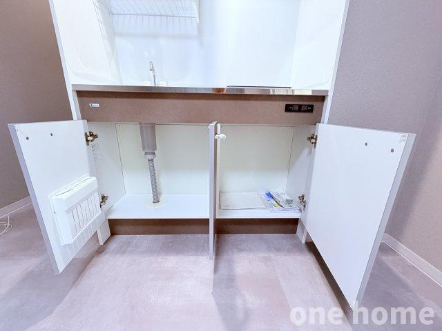 ネオハイツ第3新大阪の収納|◆キッチン下部に収納ができます！包丁入れもございます！
◆【onehome売主・直売物件】当社→お客様の関係でご内覧～商談までスムーズです!!