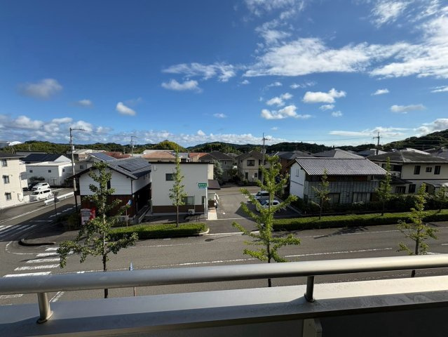 「太陽光付きオール電化」高知市春野町南ヶ丘　中古一戸建ての展望