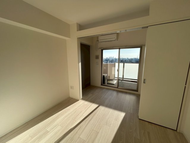 セレニテ元町アリエの内装