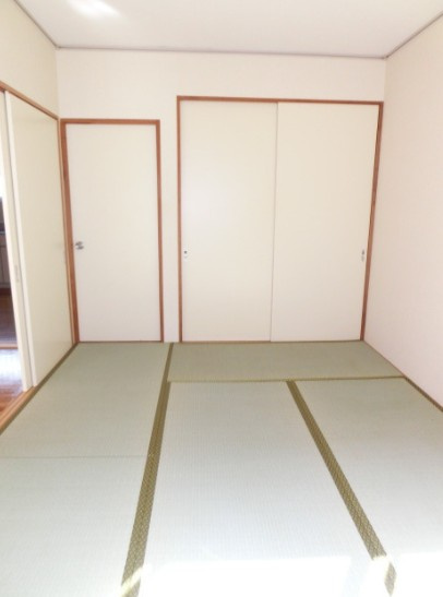 サンモールイノウエ2の寝室