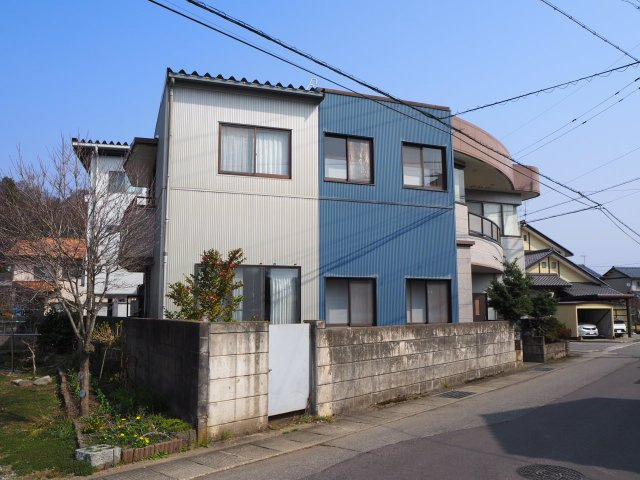 大野市泉町　屋上のあるお家の外観