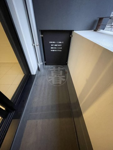 ライジングプレイス川崎のバルコニー
