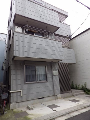 メゾン　ドールの外観