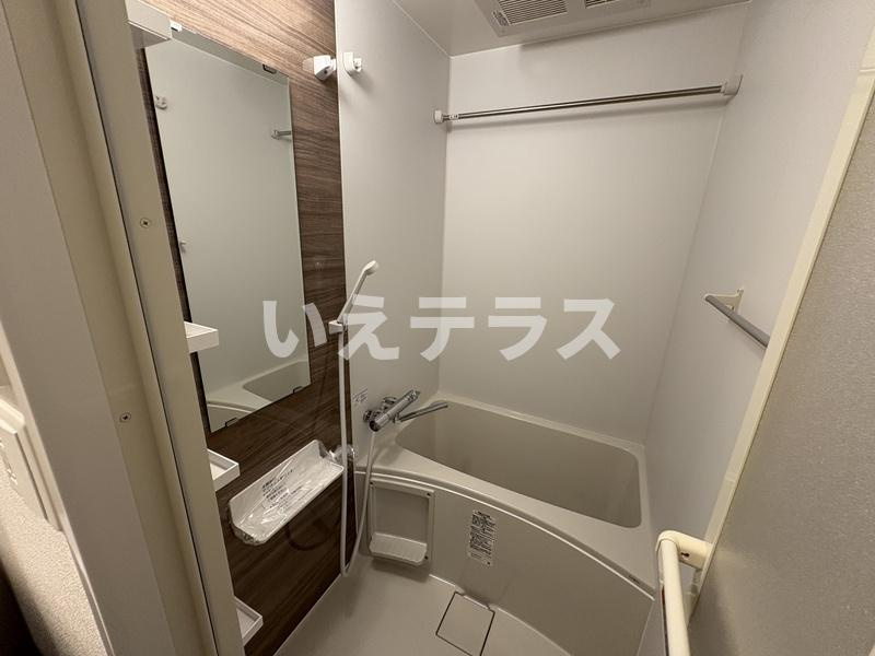 セレニテ神戸西アリエの浴室