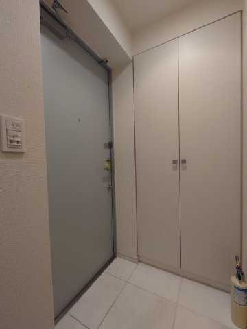 【玄関】コンフォリア要町　