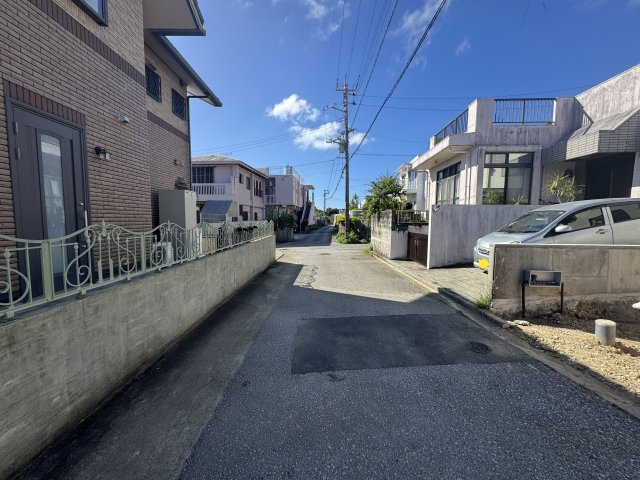 北中城村喜舎場（全2棟）の前面道路含む現地写真|※南側公道4.6m♪
