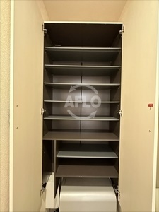 ドムス天王寺Ⅱ　天王寺小学校区の収納|ドムス天王寺Ⅱ　シューズボックス