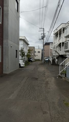 【その他】 | サンハイツ平岸 | 前面道路の状況です。