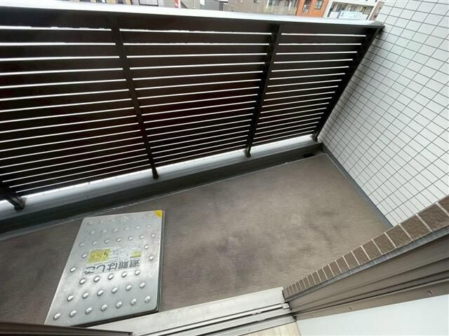 ＧＥＮＯＶＩＡ浅草蔵前ｓｋｙｇａｒｄｅｎのバルコニー