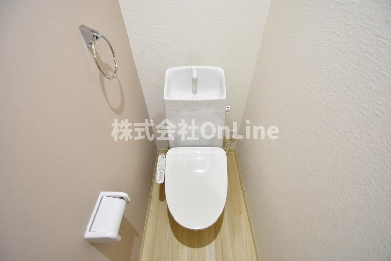東大阪市御厨南２丁目のアパートのトイレ