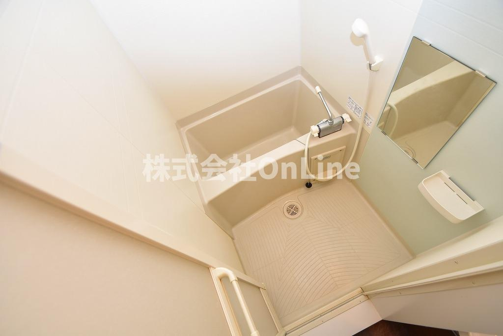 東大阪市吉松１丁目のアパートの浴室