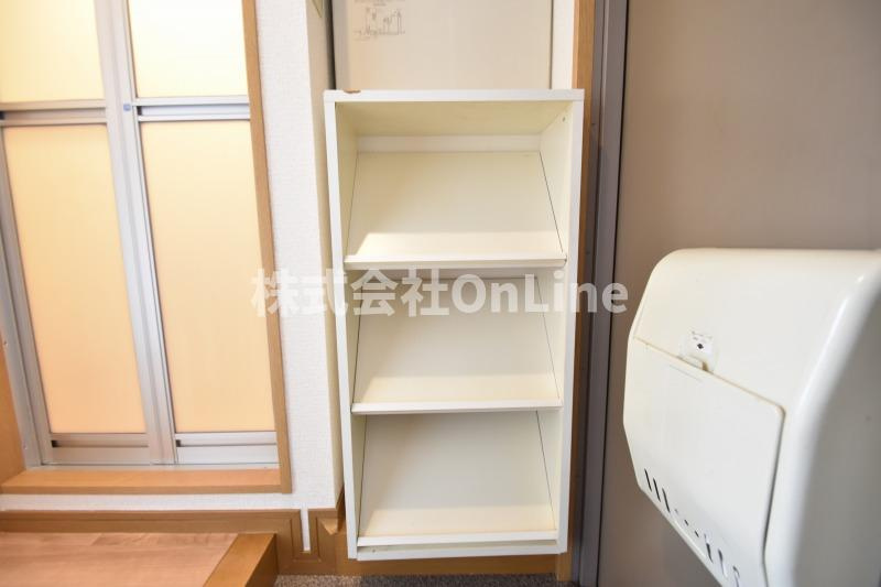 東大阪市下小阪３丁目の賃貸マンションの収納