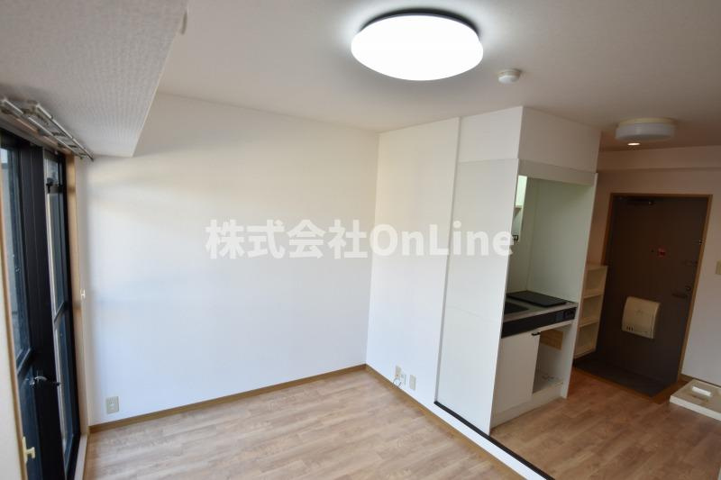東大阪市下小阪３丁目の賃貸マンションの居間・リビング