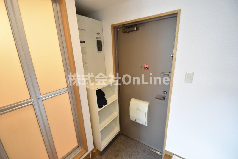 東大阪市下小阪３丁目の賃貸マンションの玄関