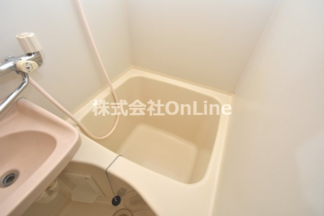 東大阪市下小阪３丁目の賃貸マンションの浴室