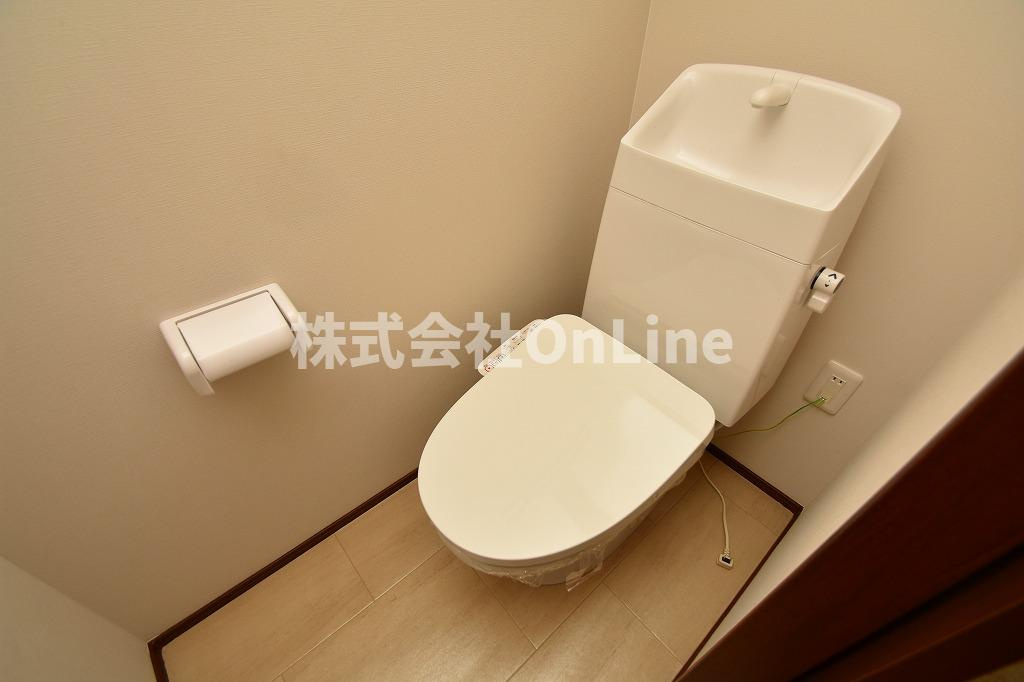 東大阪市南四条町のアパートのトイレ