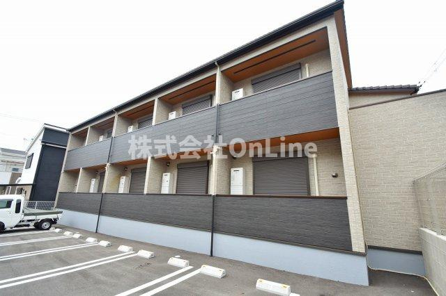 東大阪市南四条町のアパートの外観