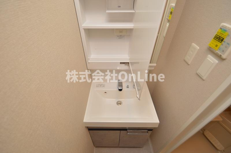 東大阪市長瀬町１丁目の賃貸マンションの独立洗面台