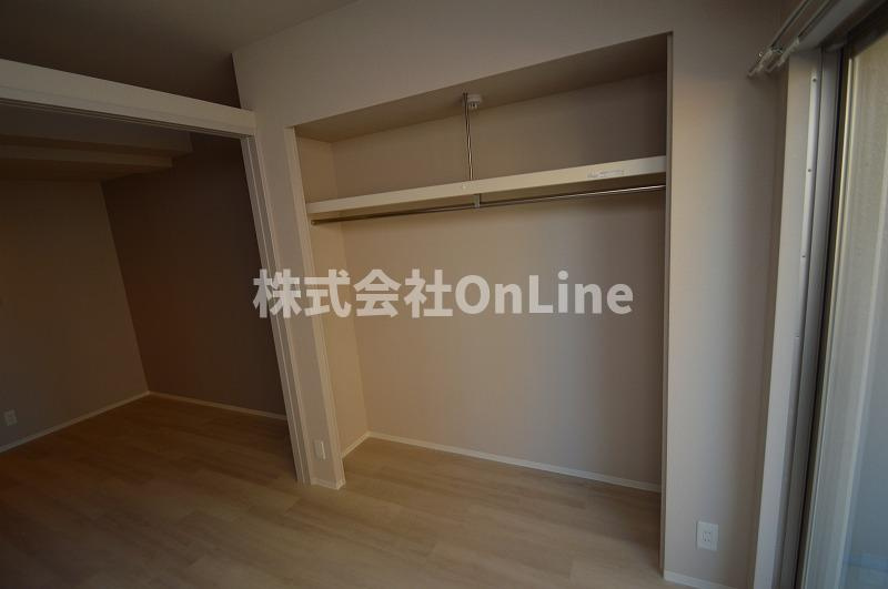 東大阪市長瀬町１丁目の賃貸マンションの収納