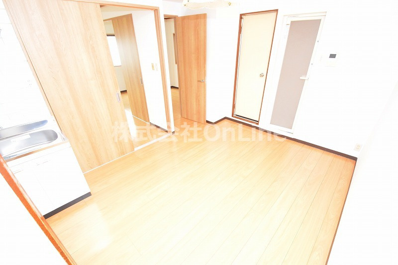 東大阪市俊徳町４丁目の賃貸マンションの居間・リビング