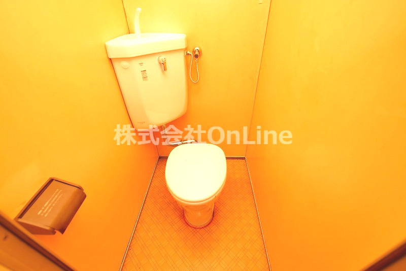 東大阪市俊徳町４丁目の賃貸マンションのトイレ