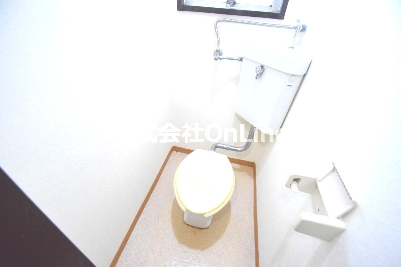 東大阪市中小阪２丁目の賃貸マンションのトイレ|トイレです