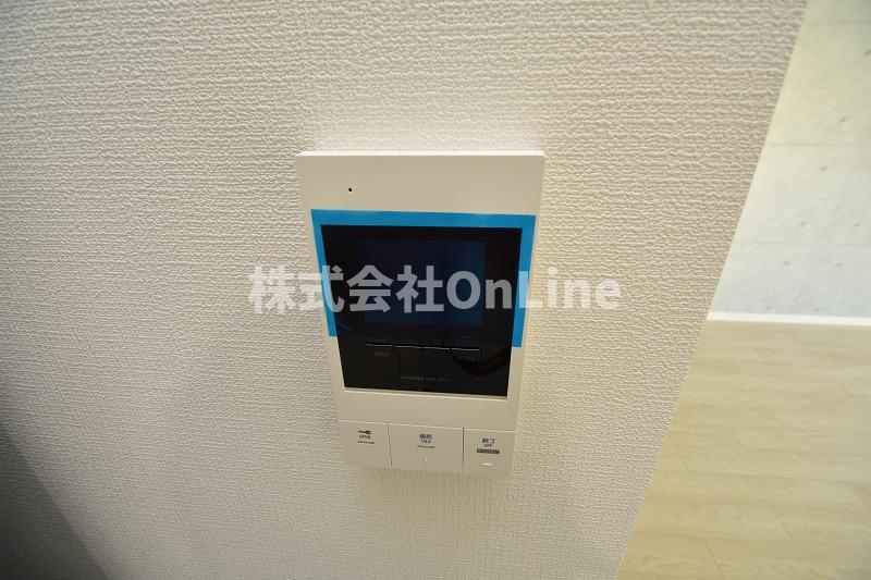 東大阪市六万寺町３丁目のアパートのセキュリティ