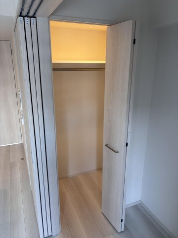 LANDIC　O3152　三宅小学校区の収納|LANDIC O3152